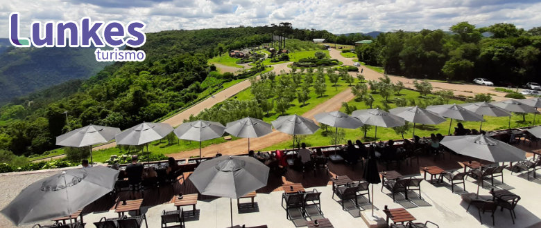 Lunkes Turismo: Tour Olivas de Gramado com Transporte ao Parque - Cupom de Desconto Tchê Ofertas.